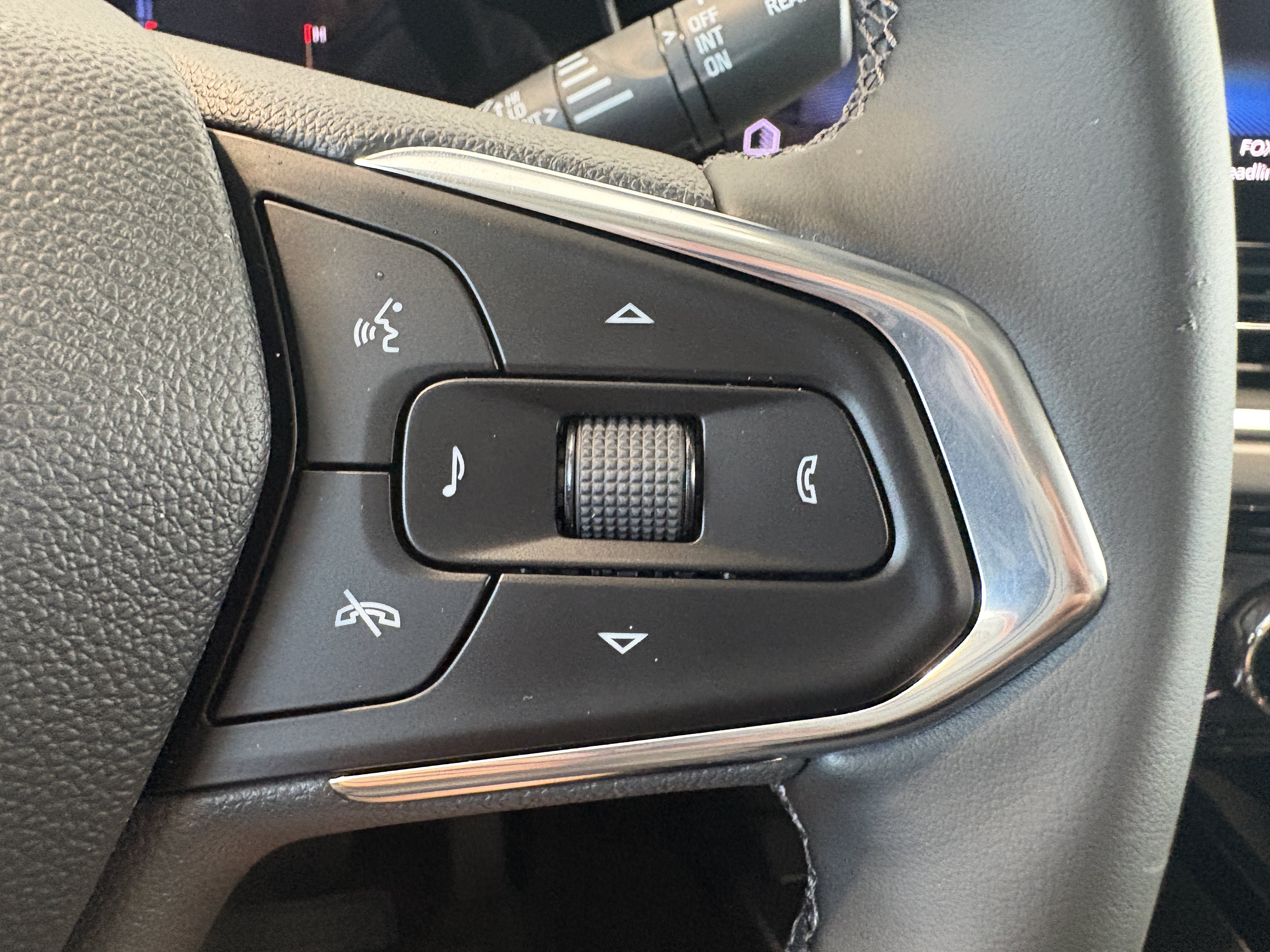 New 2026 Chevrolet Trax ACTIV FWD image 16