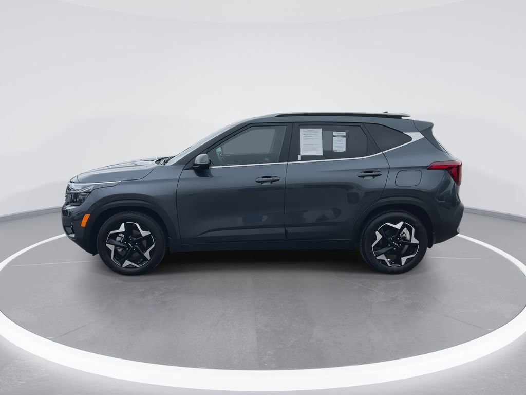 Used 2025 Kia Seltos EX w/ EX Sunroof Package FWD image 5