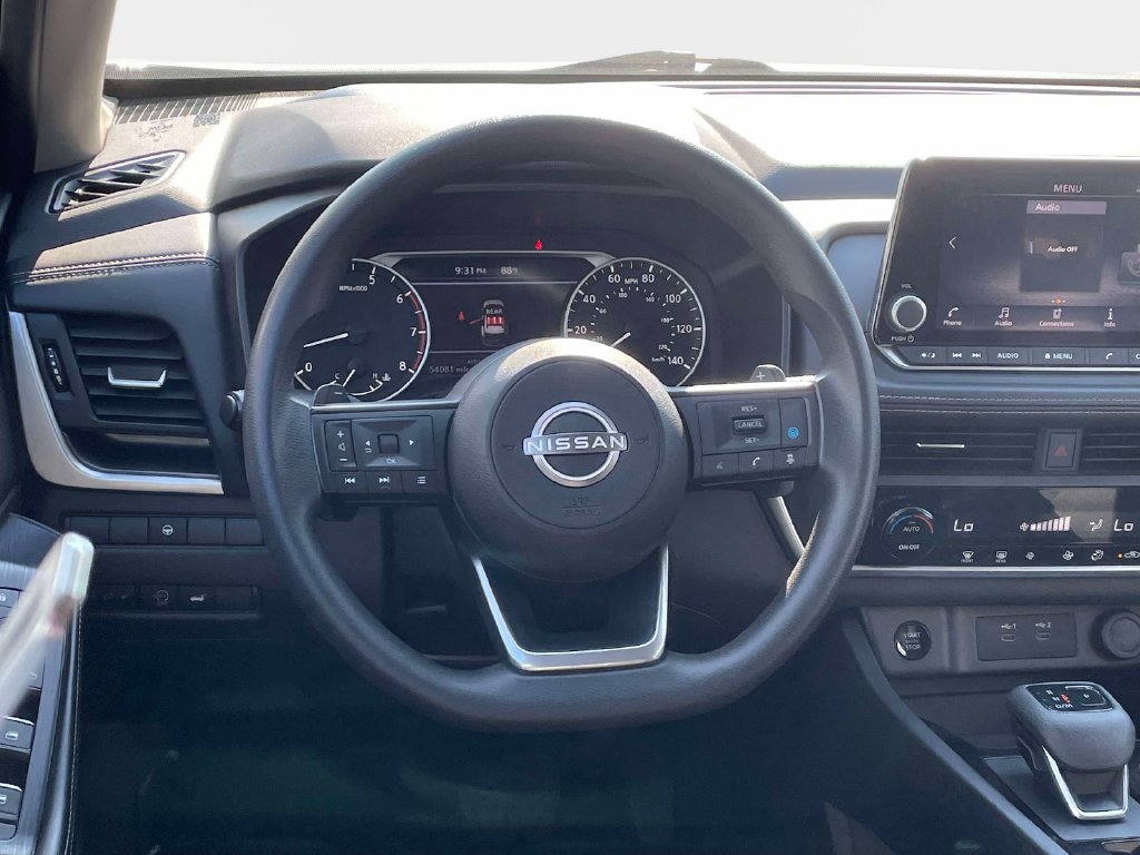 Used 2024 Nissan Rogue SV AWD/4WD image 17