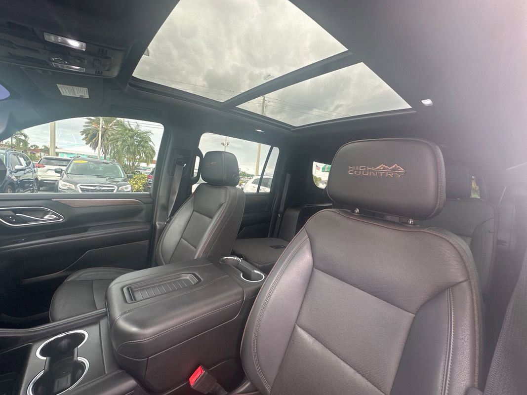 Used 2023 Chevrolet Suburban High Country w/ Premium Package 2 image 15