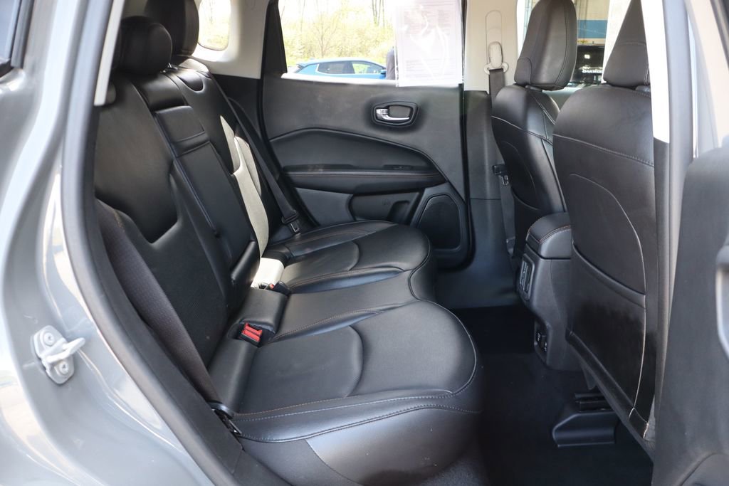 Used 2019 Jeep Compass Limited AWD/4WD image 39