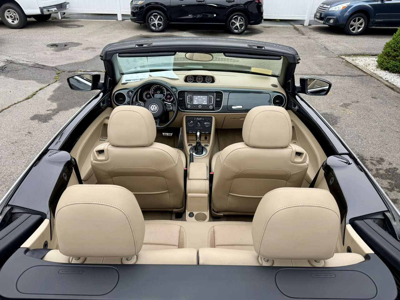 Used 2014 Volkswagen Beetle R-Line image 16