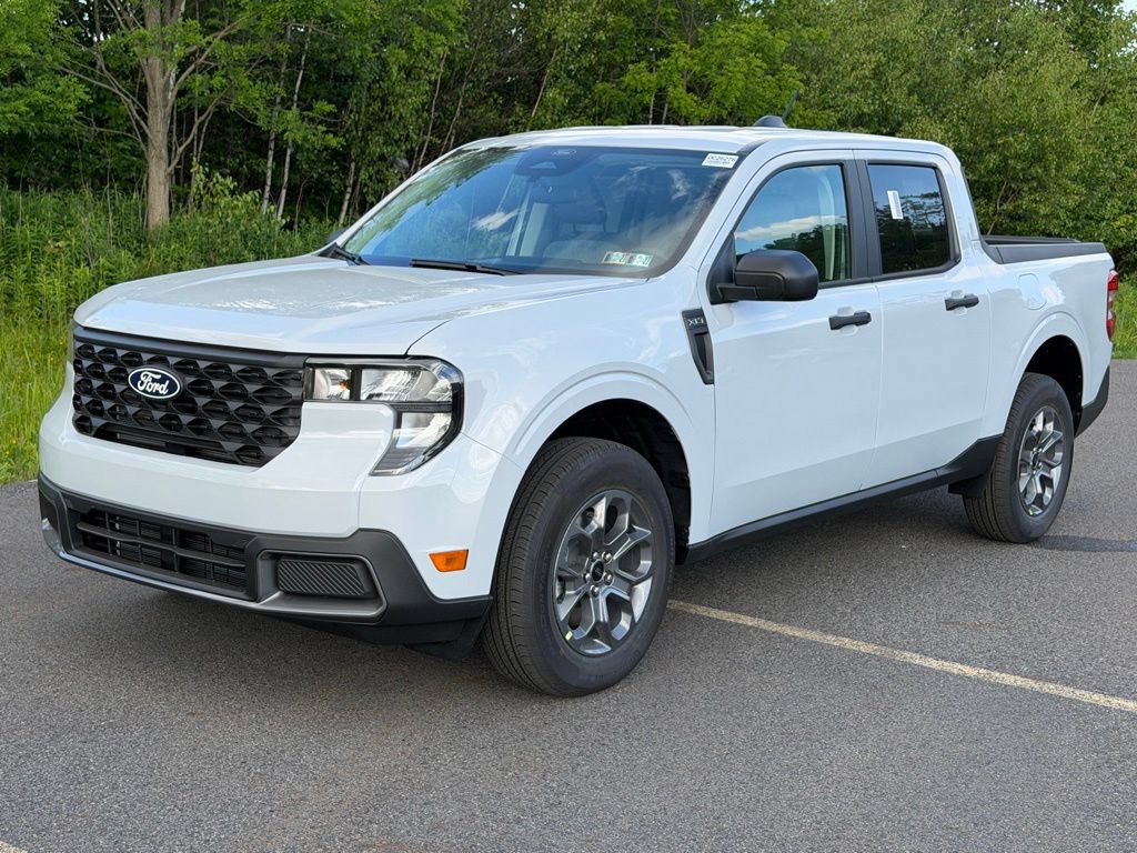 New 2026 Ford Maverick XLT w/ Equipment Group 301A AWD/4WD image 32