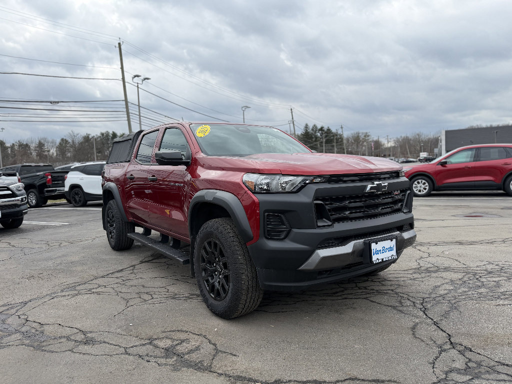Used 2023 Chevrolet Colorado Trail Boss w/ Advanced Trailering Package image 8