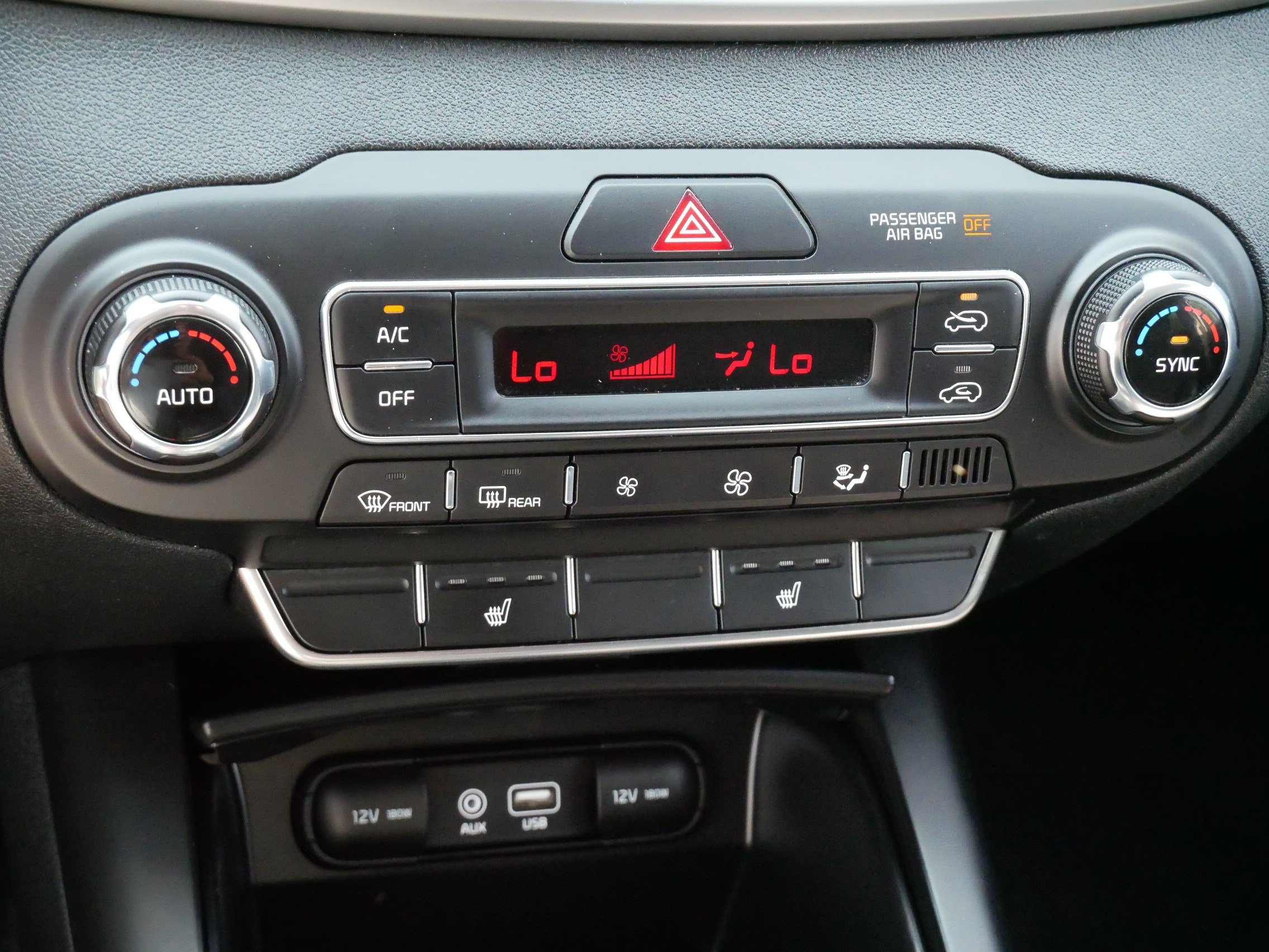Used 2019 Kia Sorento FWD w/ Option Group 020 image 23