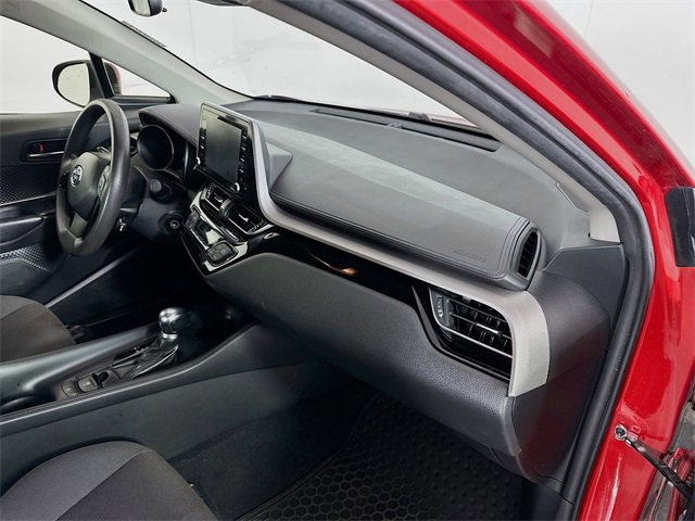 Used 2020 Toyota C-HR LE image 25