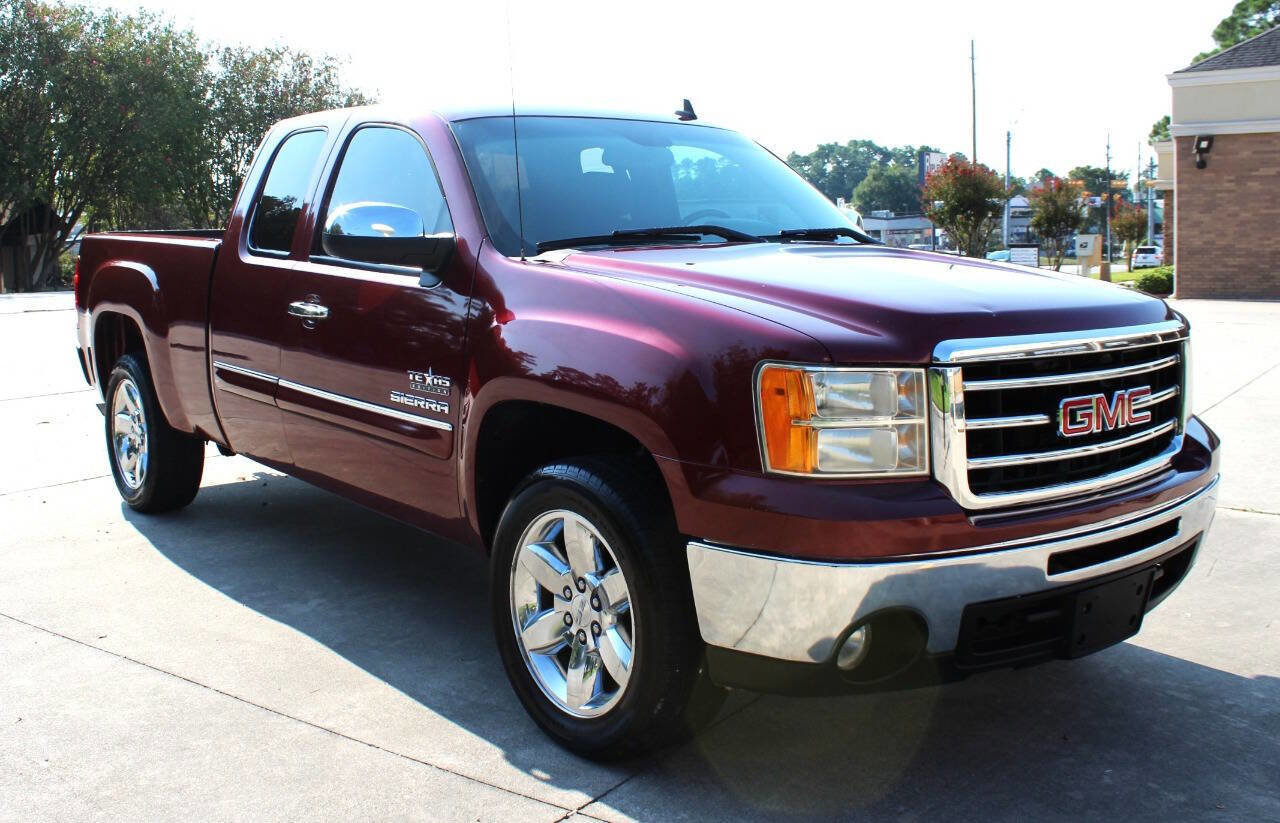 Used 2013 GMC Sierra 1500 SLE image 2