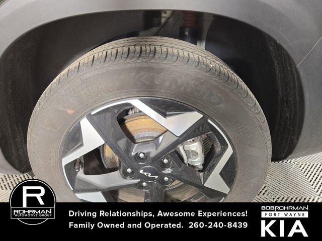 Certified 2026 Kia Seltos EX image 12