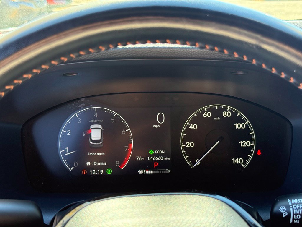 Used 2025 Honda HR-V Sport image 11