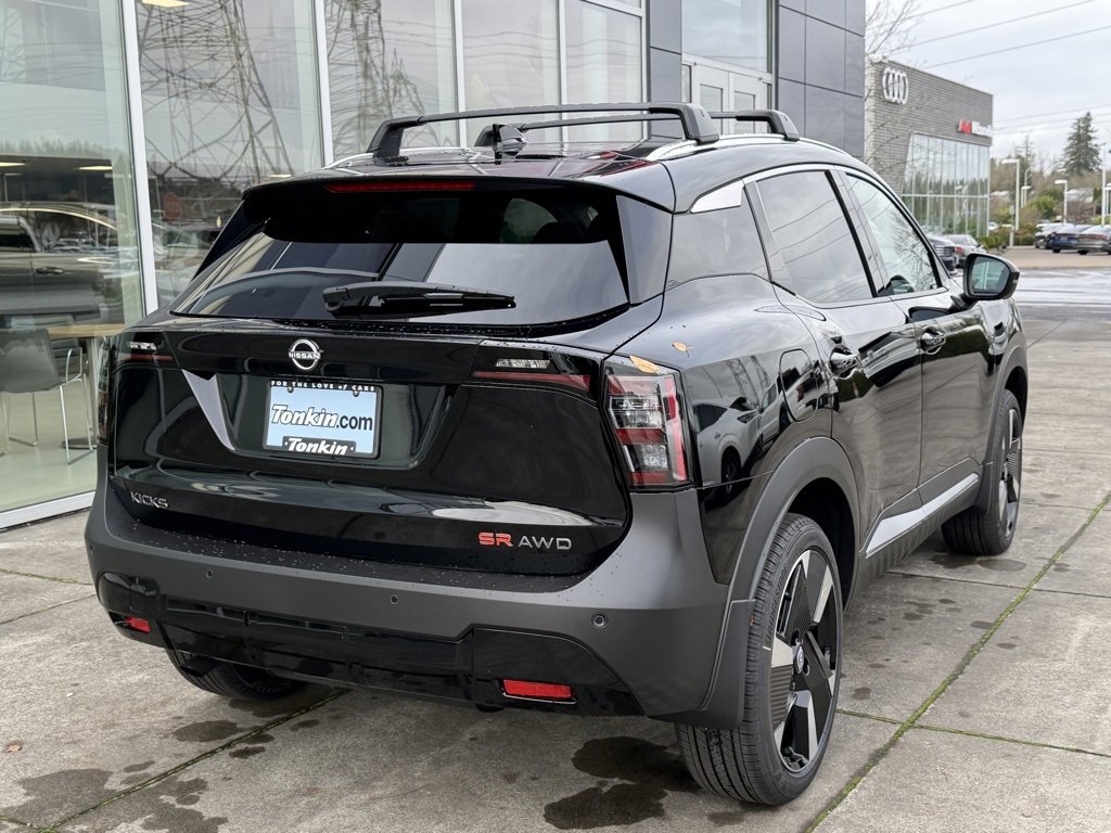 New 2026 Nissan Kicks SR w/ Cold Weather Package image 11