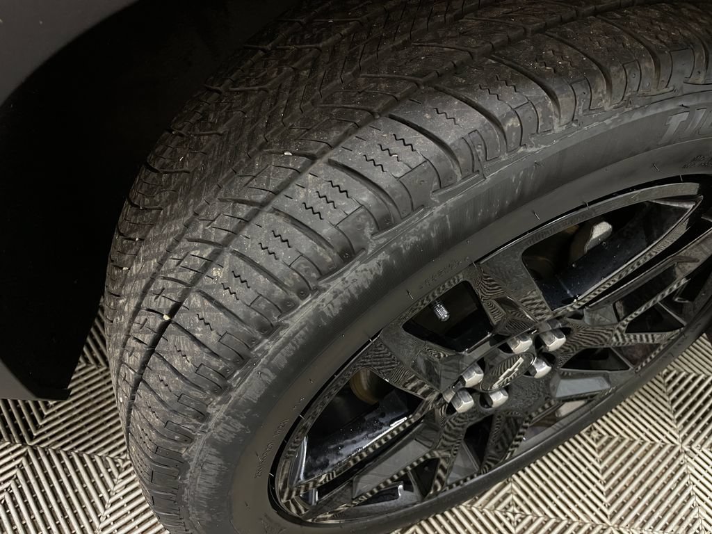 Certified 2019 Chevrolet Blazer LT w/ Sun and Wheels Package FWD image 51