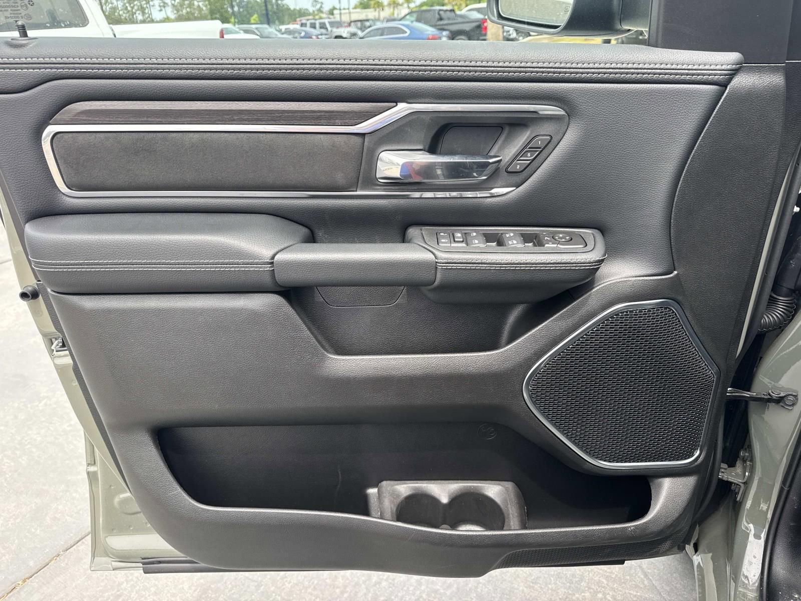 New 2026 RAM 1500 Laramie w/ Night Edition AWD/4WD image 18