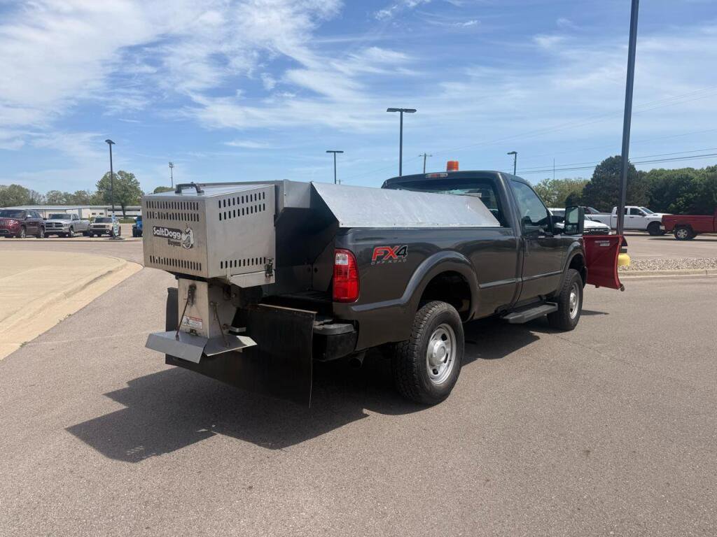 Used 2016 Ford F350 XL AWD/4WD image 3