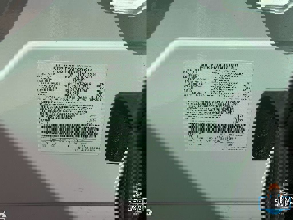 Used 2018 Ford Edge SE image 12