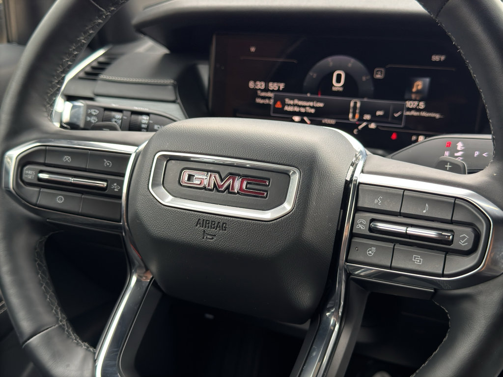 Used 2025 GMC Acadia Elevation image 29