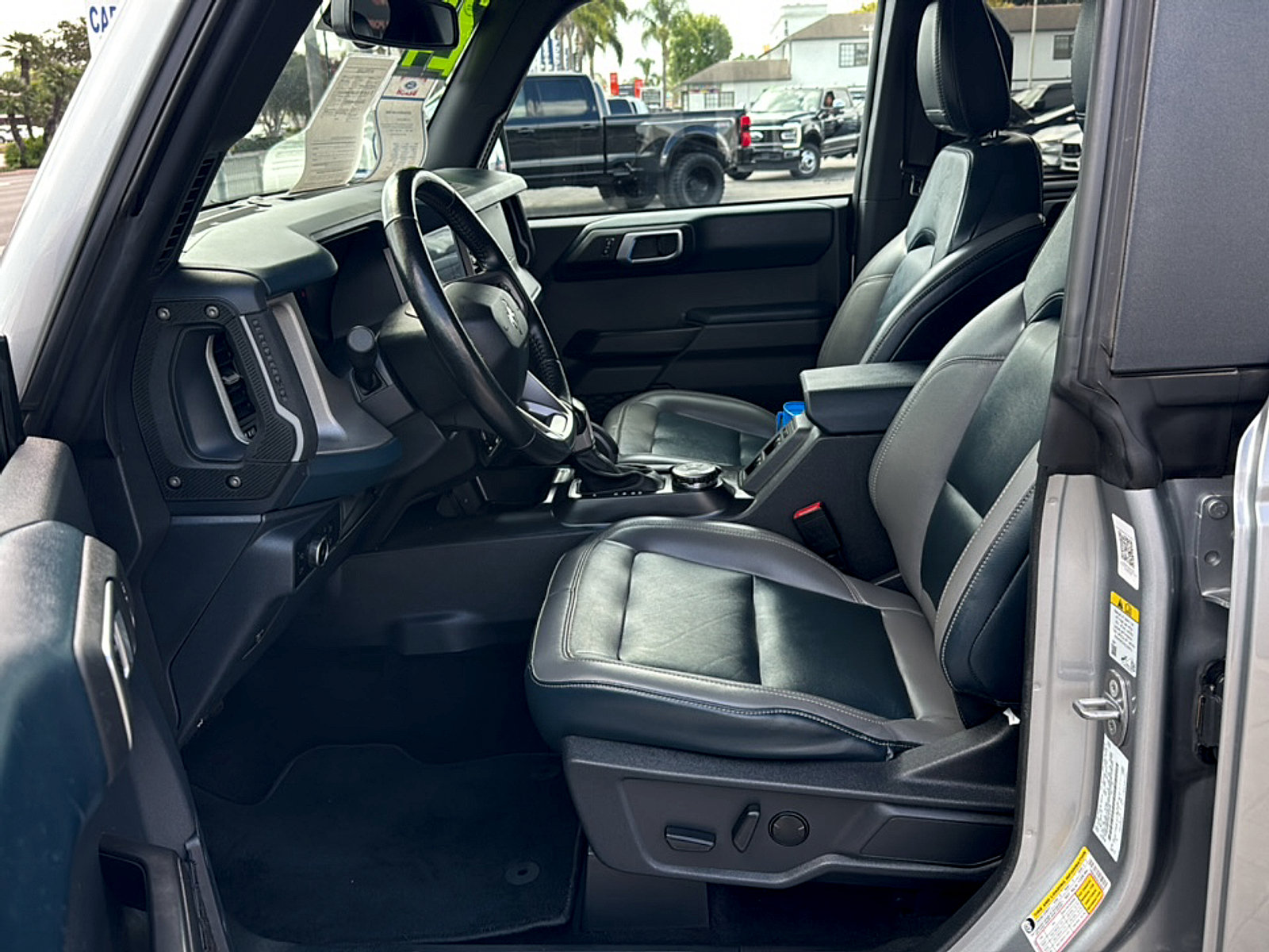 Used 2024 Ford Bronco Outer Banks AWD/4WD image 15