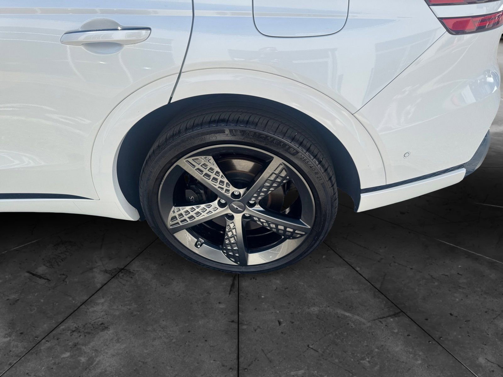 Used 2025 Genesis GV70 3.5T Sport w/ Sport Advanced Package image 5