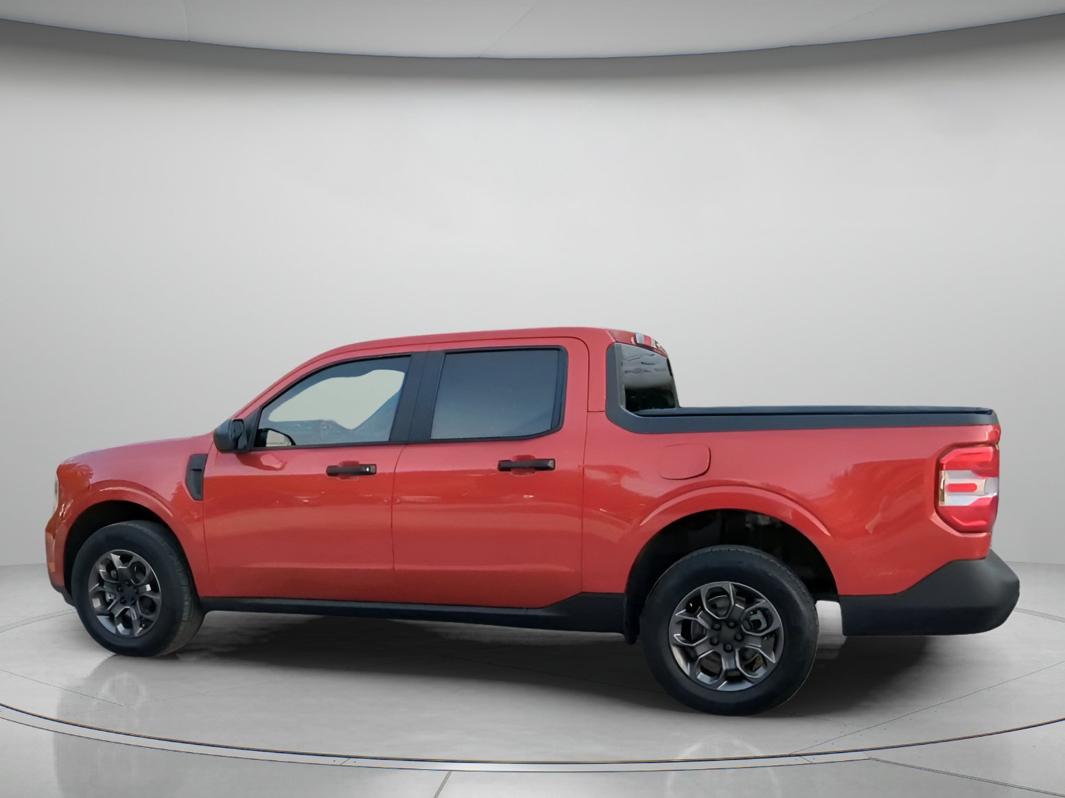 Certified 2024 Ford Maverick XLT FWD image 18