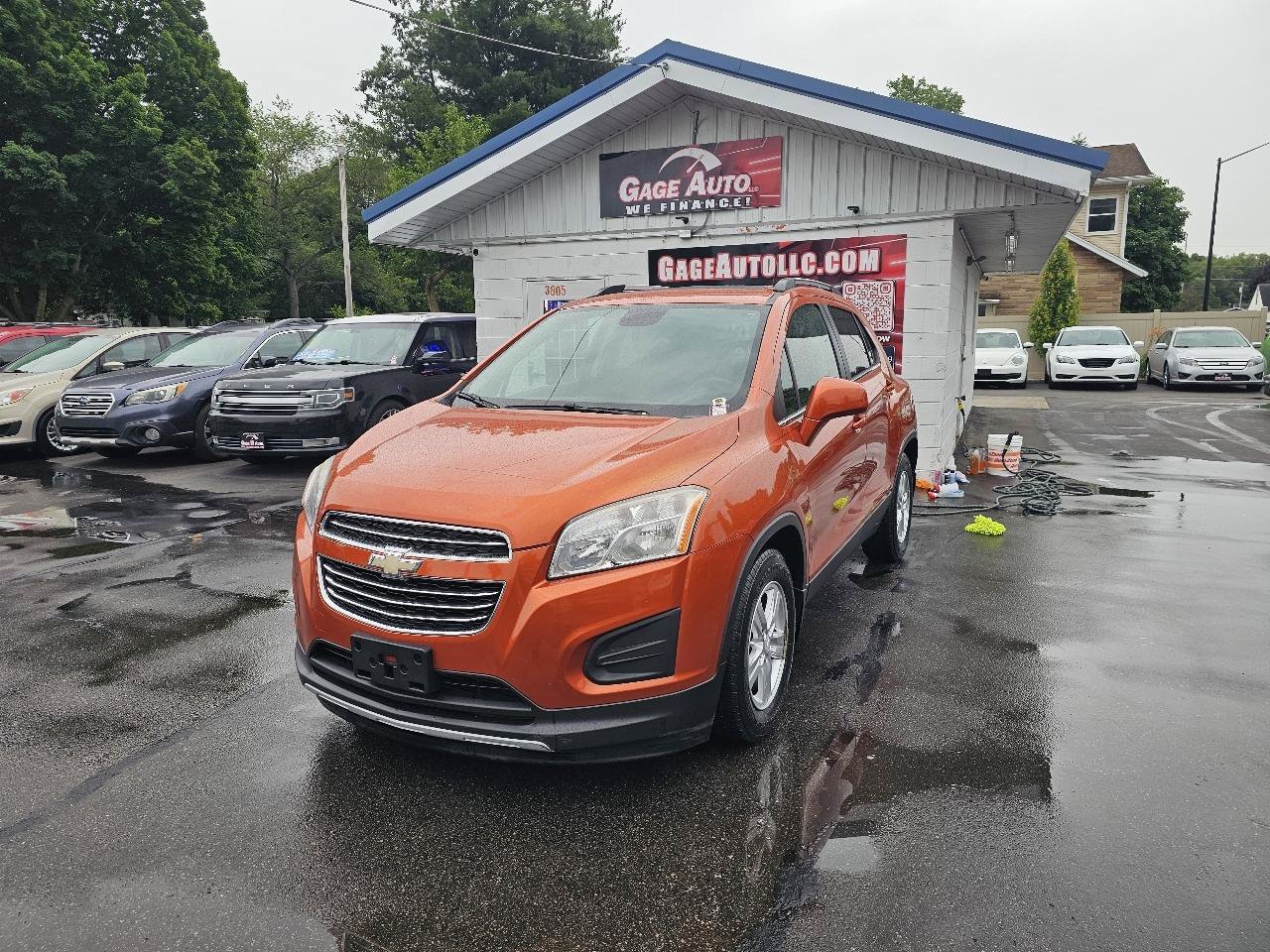 Used 2015 Chevrolet Trax LT w/ LT Sun and Sound Package FWD image 4