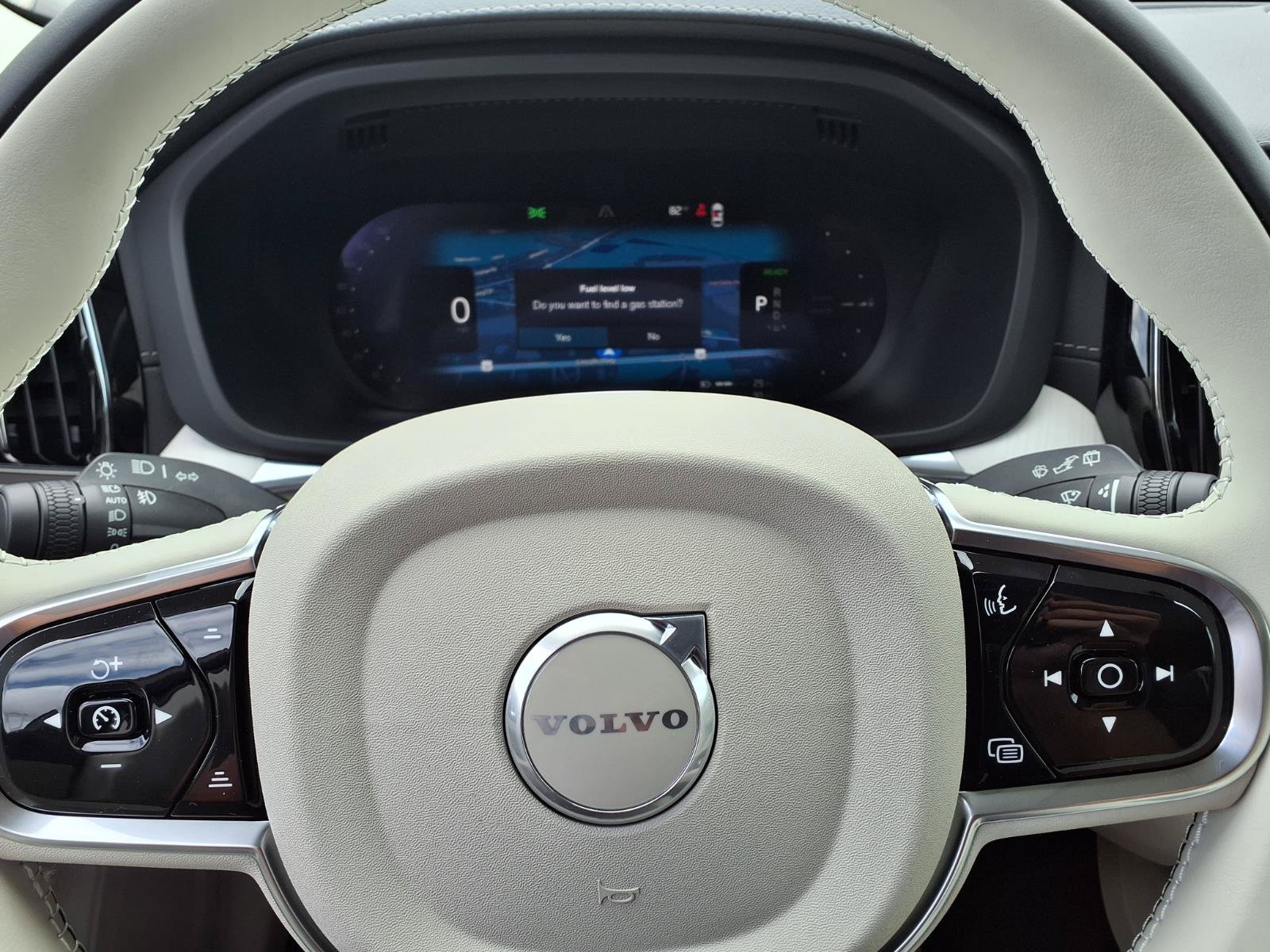New 2026 Volvo XC60 T8 Ultra w/ Protection Package Premier AWD/4WD image 10