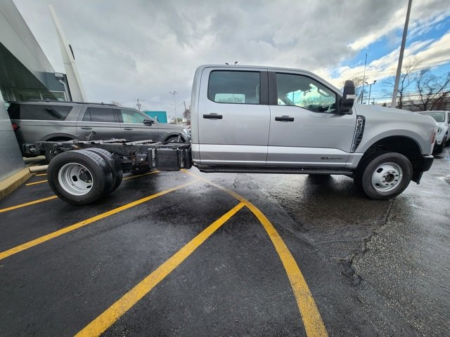 Used 2023 Ford F350 XL image 8