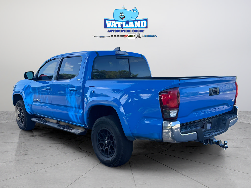 Used 2021 Toyota Tacoma SR5 RWD image 3