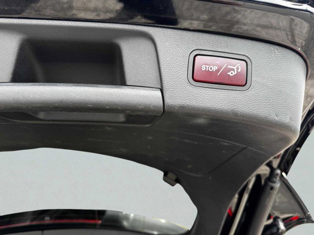 Used 2020 Mercedes-Benz GLA 250 4MATIC image 50