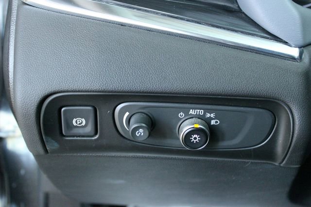 Used 2019 Buick Enclave Premium w/ Experience Buick Package image 19