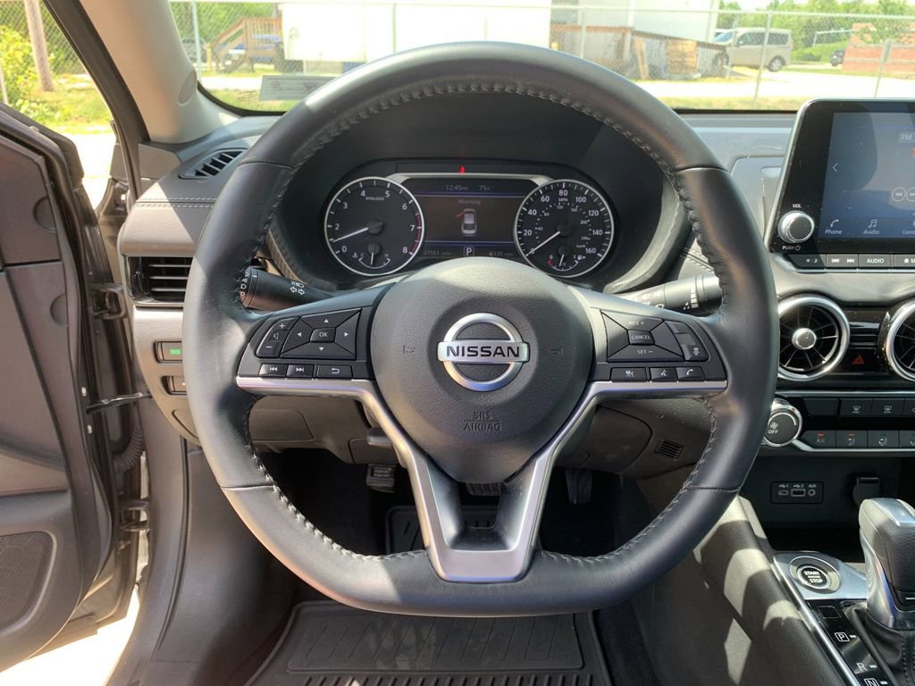 Used 2022 Nissan Sentra SV w/ Electronics Package FWD image 27