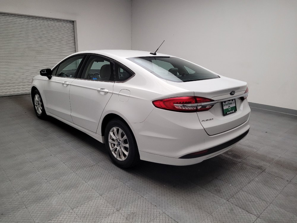 Used 2017 Ford Fusion S FWD image 5