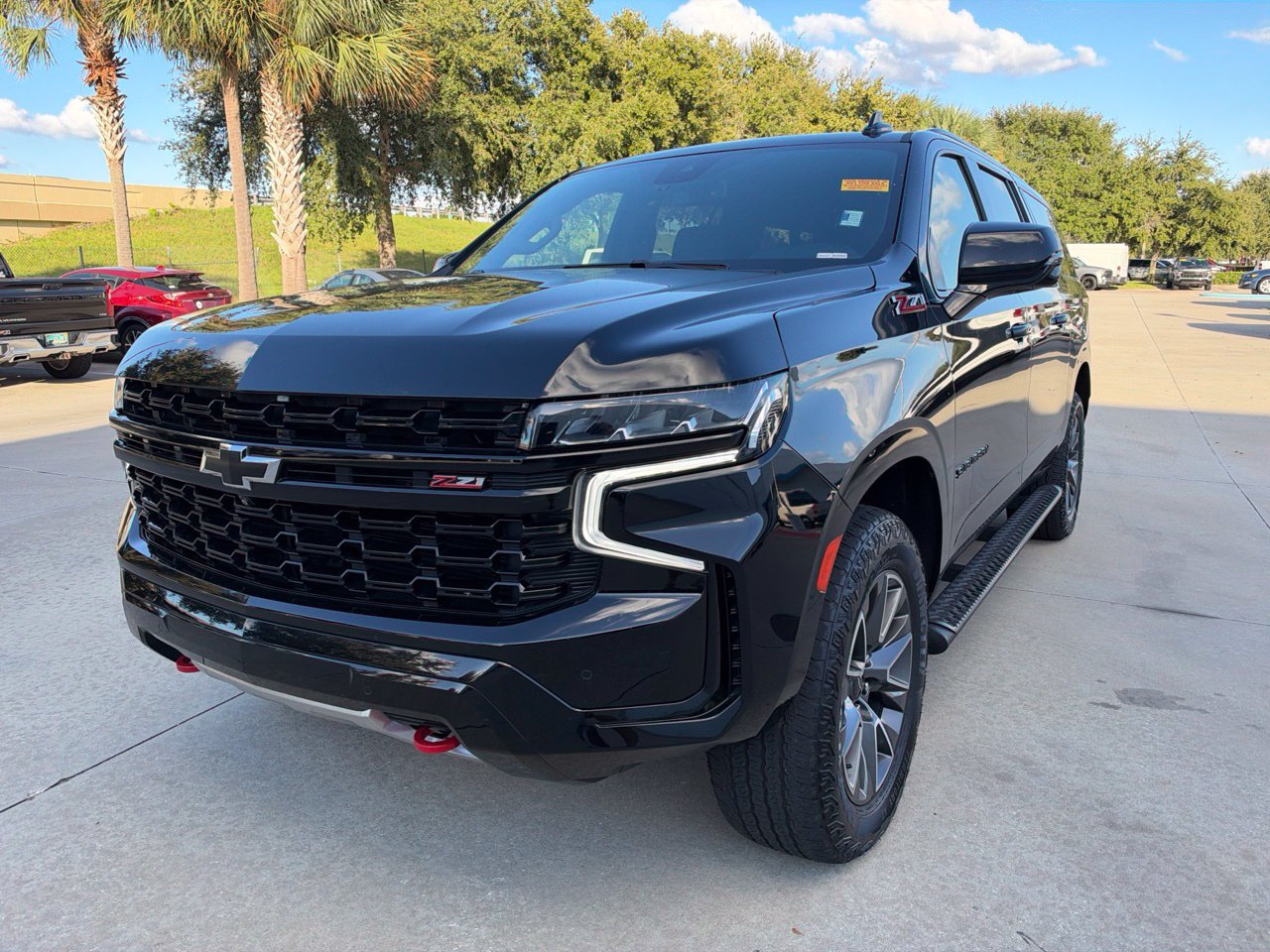 Used 2024 Chevrolet Suburban Z71 w/ Luxury Package