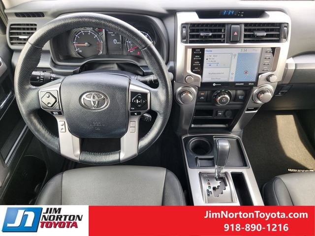 Used 2023 Toyota 4Runner SR5 Premium w/ Moonroof Package RWD image 26