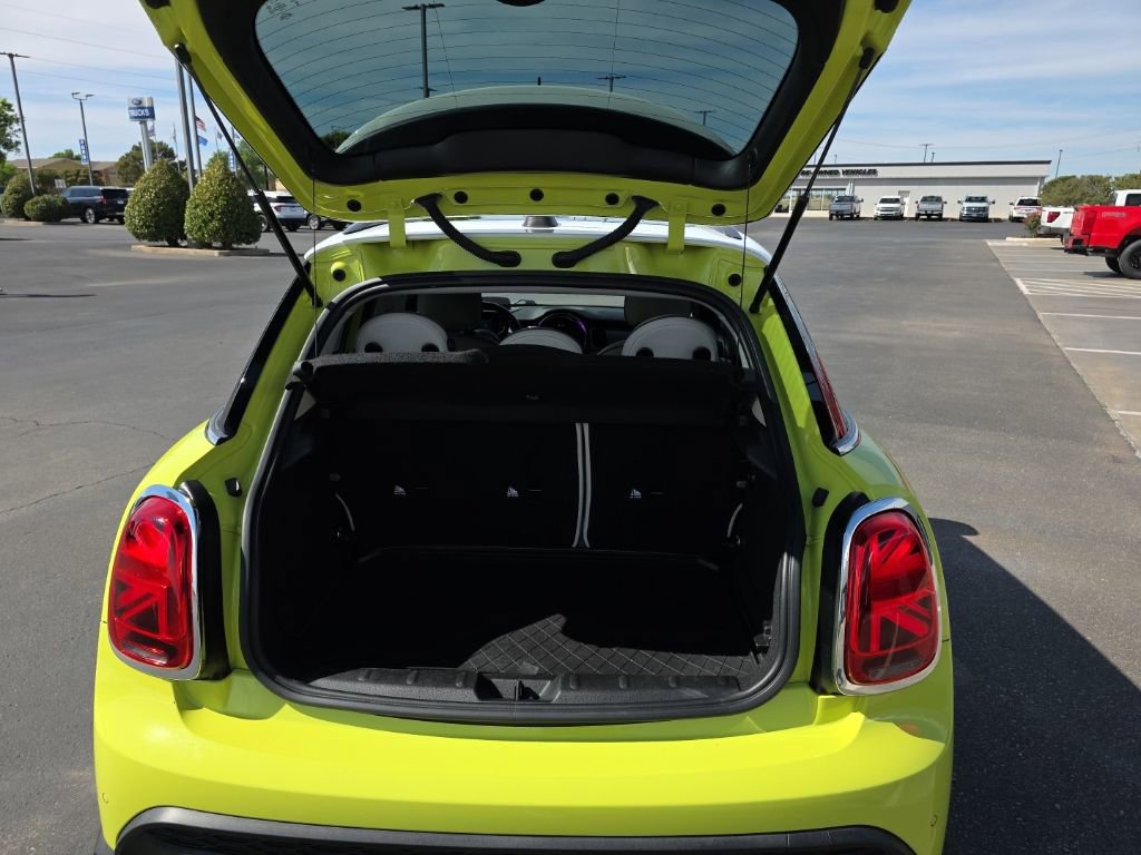 Used 2023 MINI Cooper S image 5