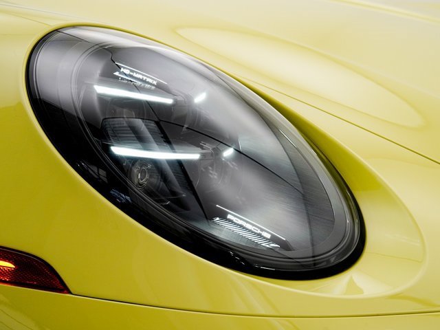 Certified 2025 Porsche 911 Carrera image 31