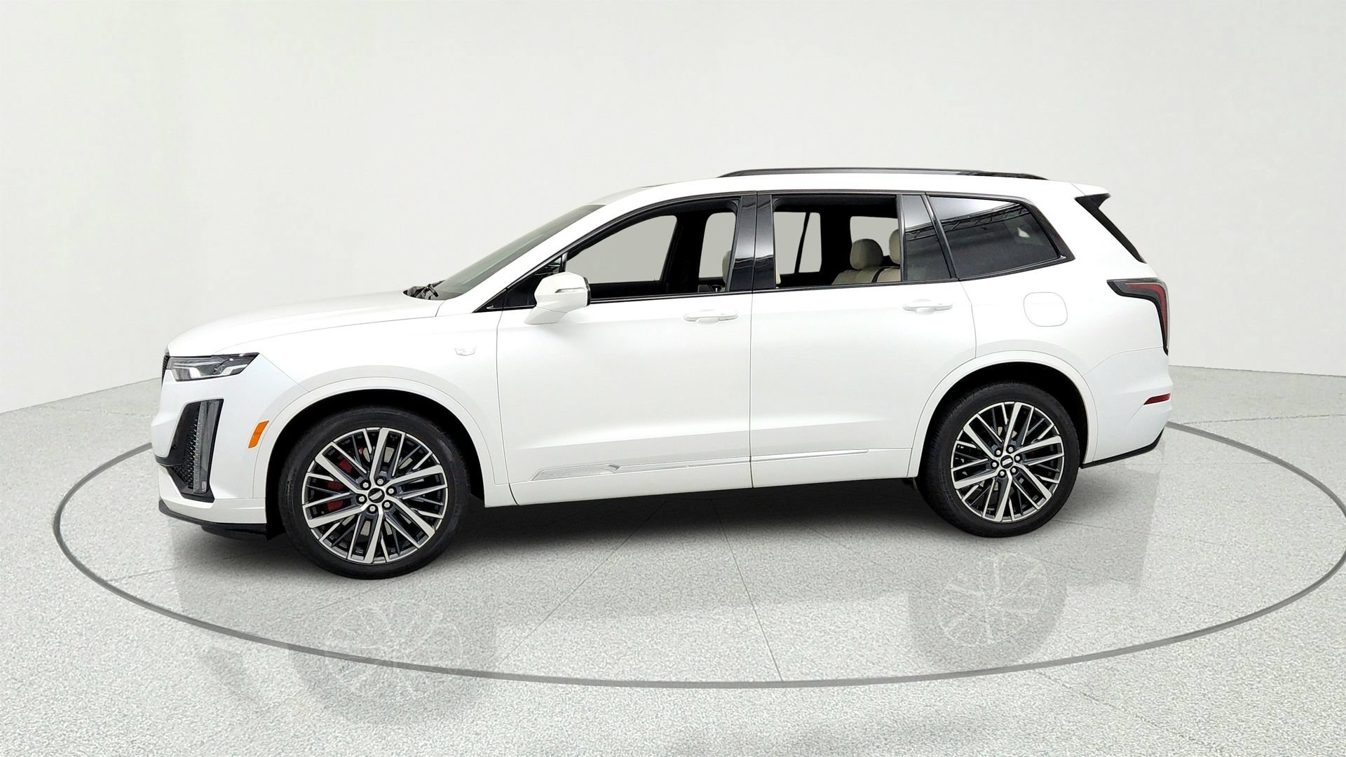 Certified 2024 Cadillac XT6 Sport AWD/4WD image 2