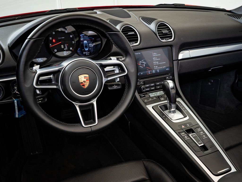Used 2019 Porsche 718 Boxster image 4