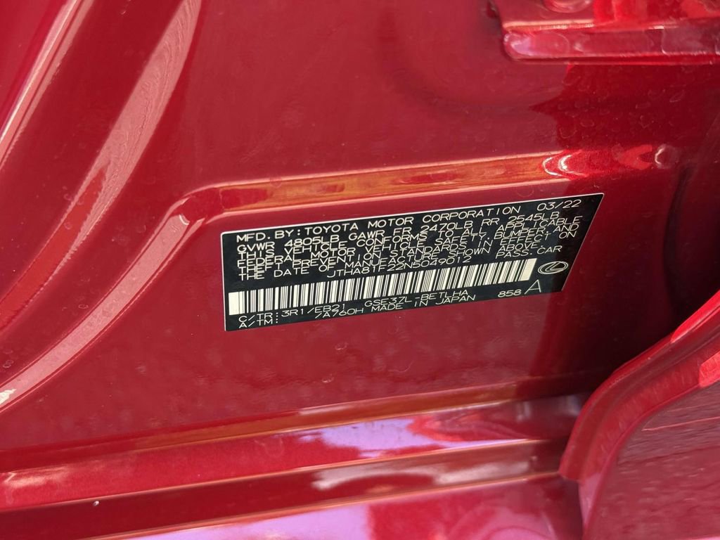 Used 2022 Lexus IS 300 AWD image 31