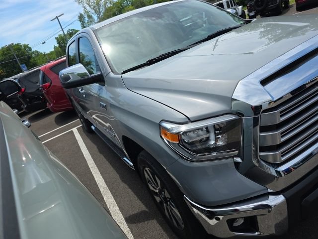 Used 2021 Toyota Tundra Limited w/ Limited Premium Package AWD/4WD image 3