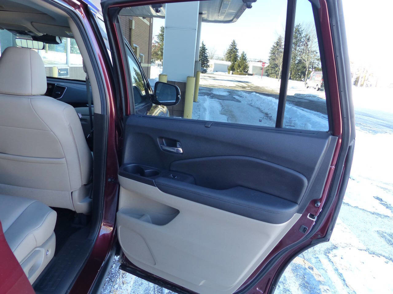 Used 2021 Honda Pilot Touring image 42