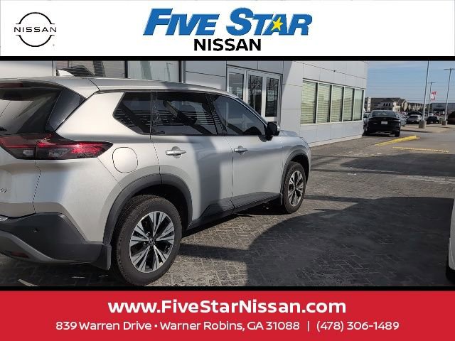 Used 2021 Nissan Rogue SV image 17