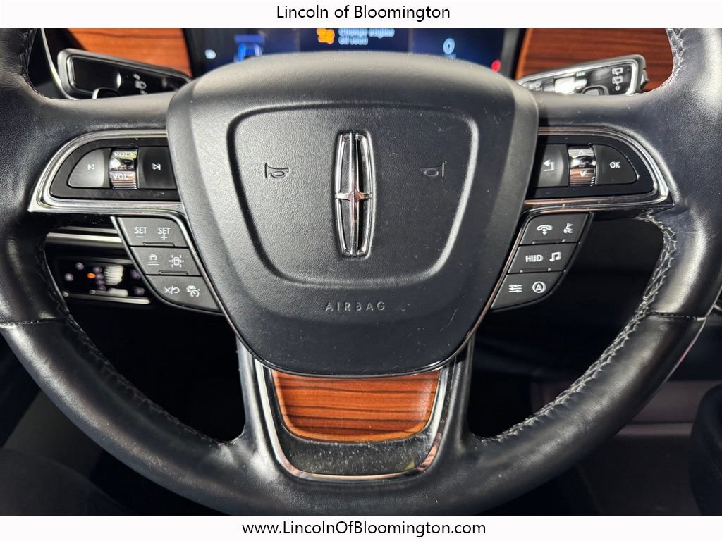 Used 2023 Lincoln Navigator Reserve AWD/4WD image 18