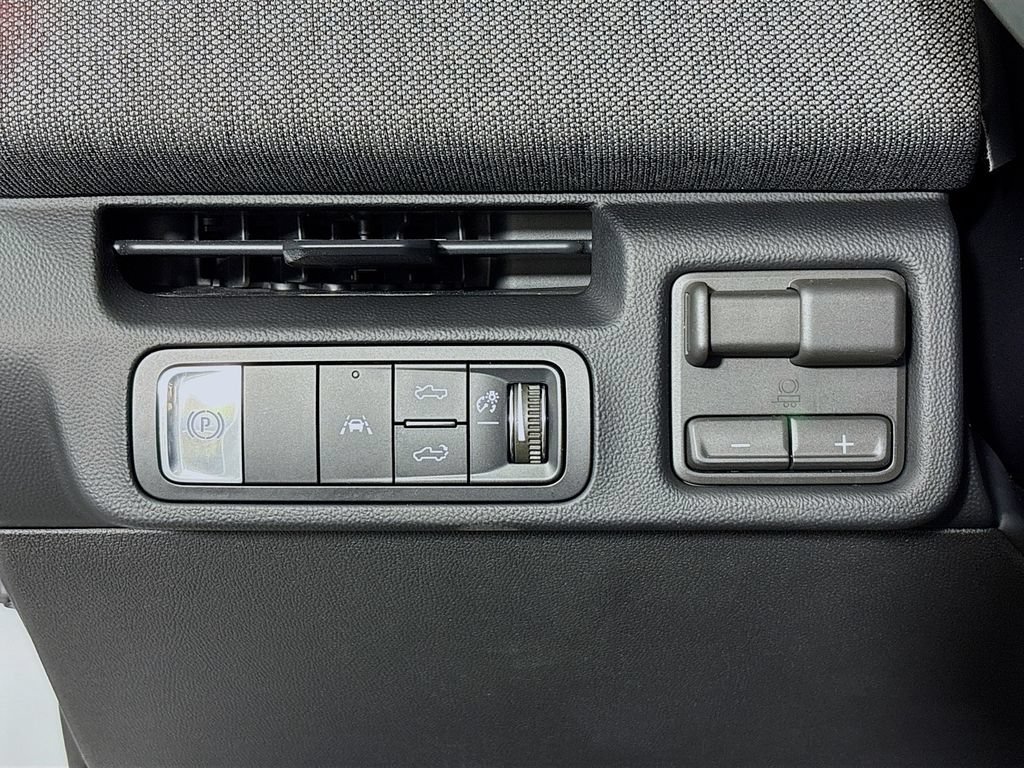 New 2026 GMC Sierra EV Elevation AWD/4WD image 10