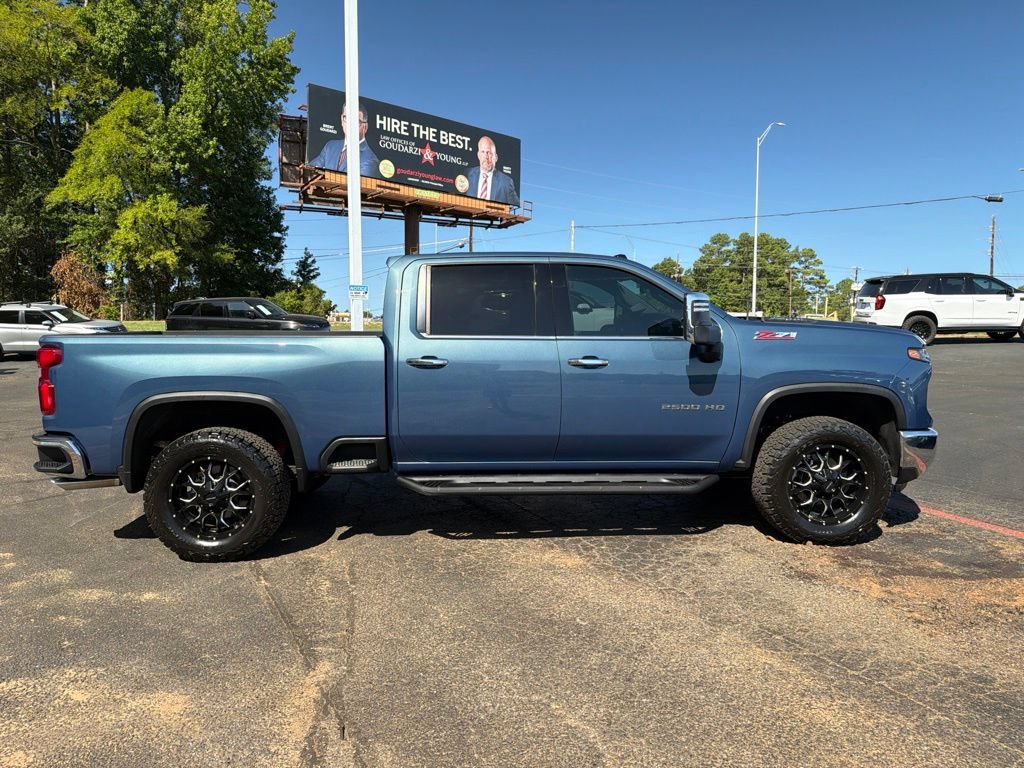 Used 2024 Chevrolet Silverado 2500 LTZ w/ LTZ Premium Package AWD/4WD image 5
