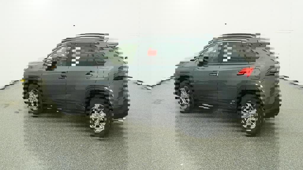 New 2025 Toyota RAV4 XLE image 4