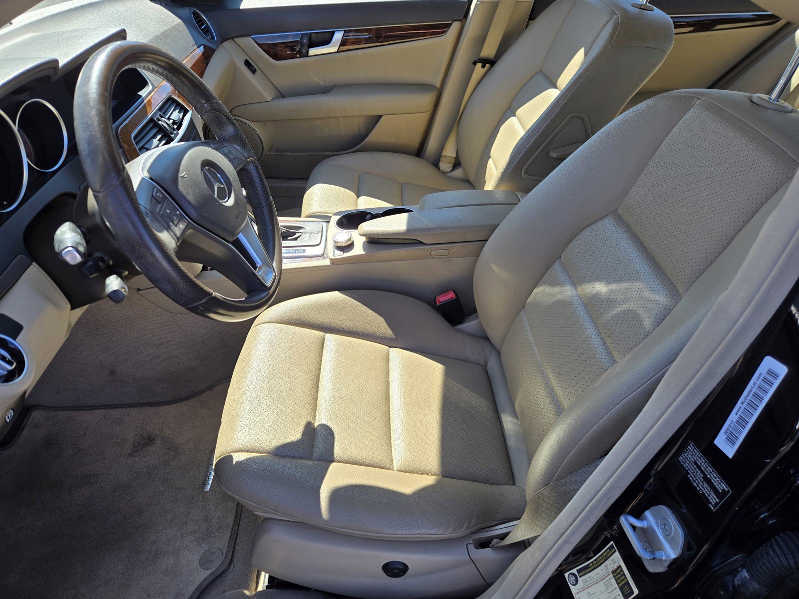 Used 2013 Mercedes-Benz C 300 4MATIC Sedan image 15