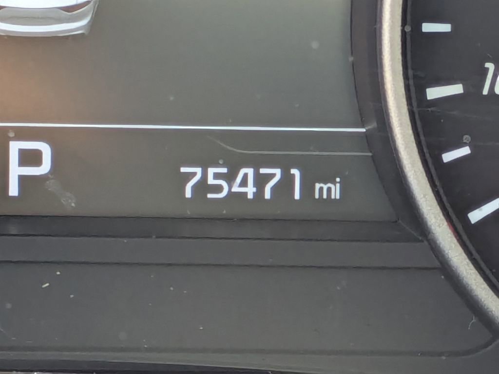 Used 2019 Kia Stinger GT1 image 25