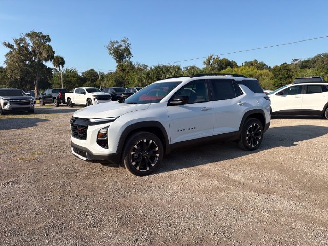 New 2027 Chevrolet Equinox RS w/ Safety and Technology Package AWD/4WD image 2