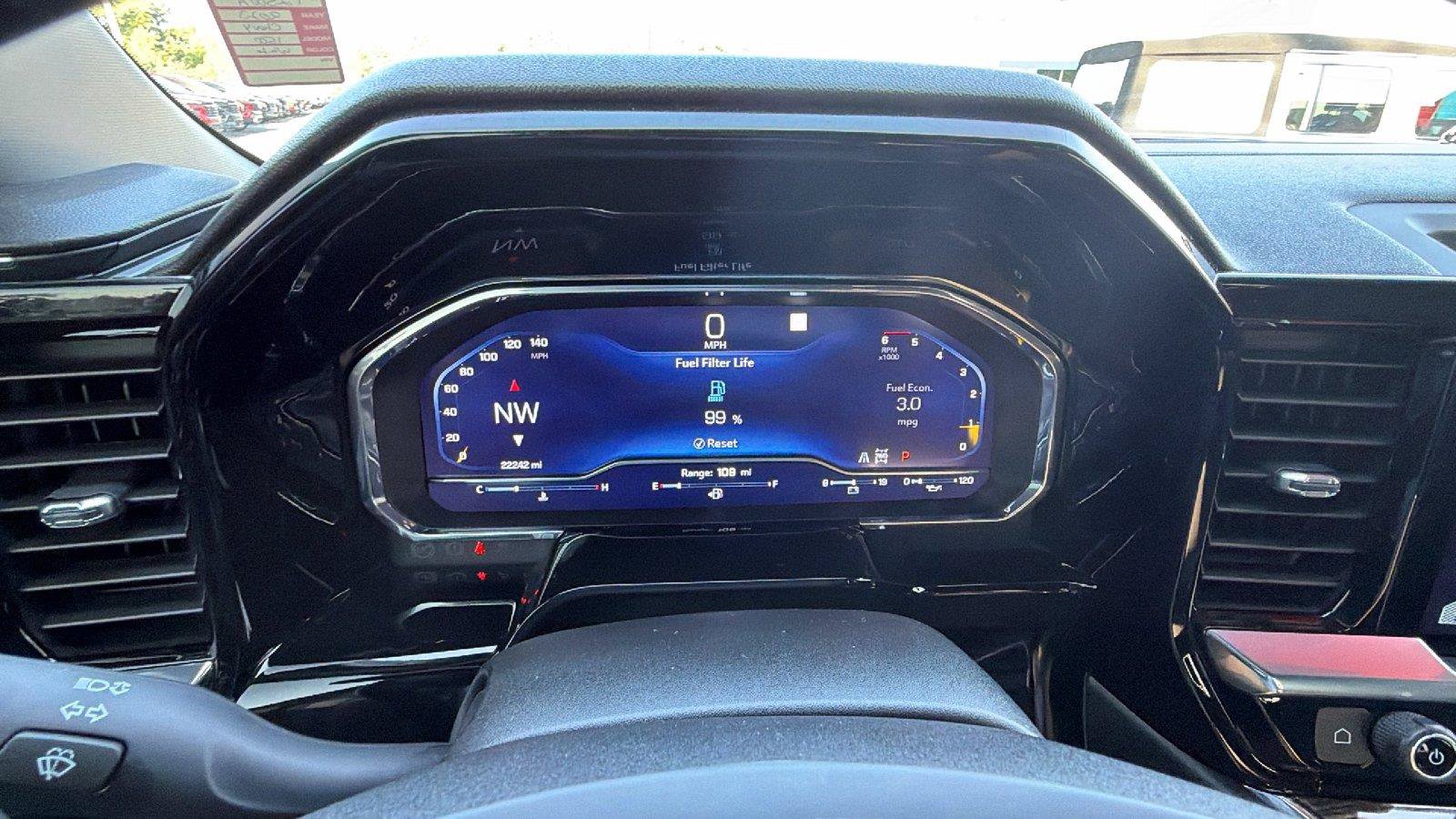 Used 2023 Chevrolet Silverado 1500 LT AWD/4WD image 26