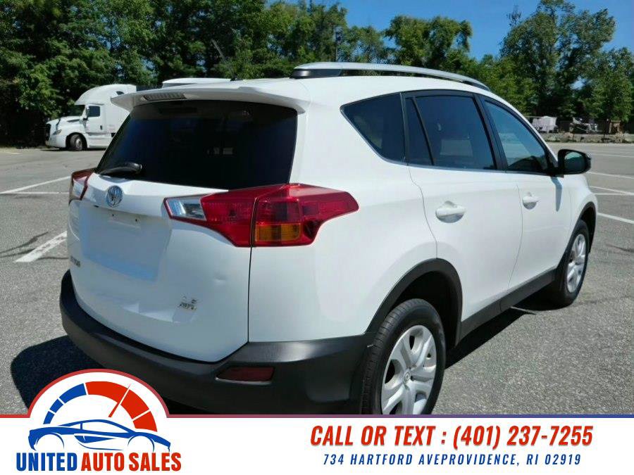 Used 2014 Toyota RAV4 LE AWD/4WD image 5