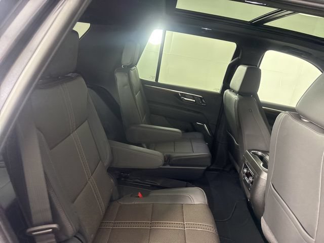 New 2026 Chevrolet Tahoe High Country w/ Sun And Tow Package AWD/4WD image 22